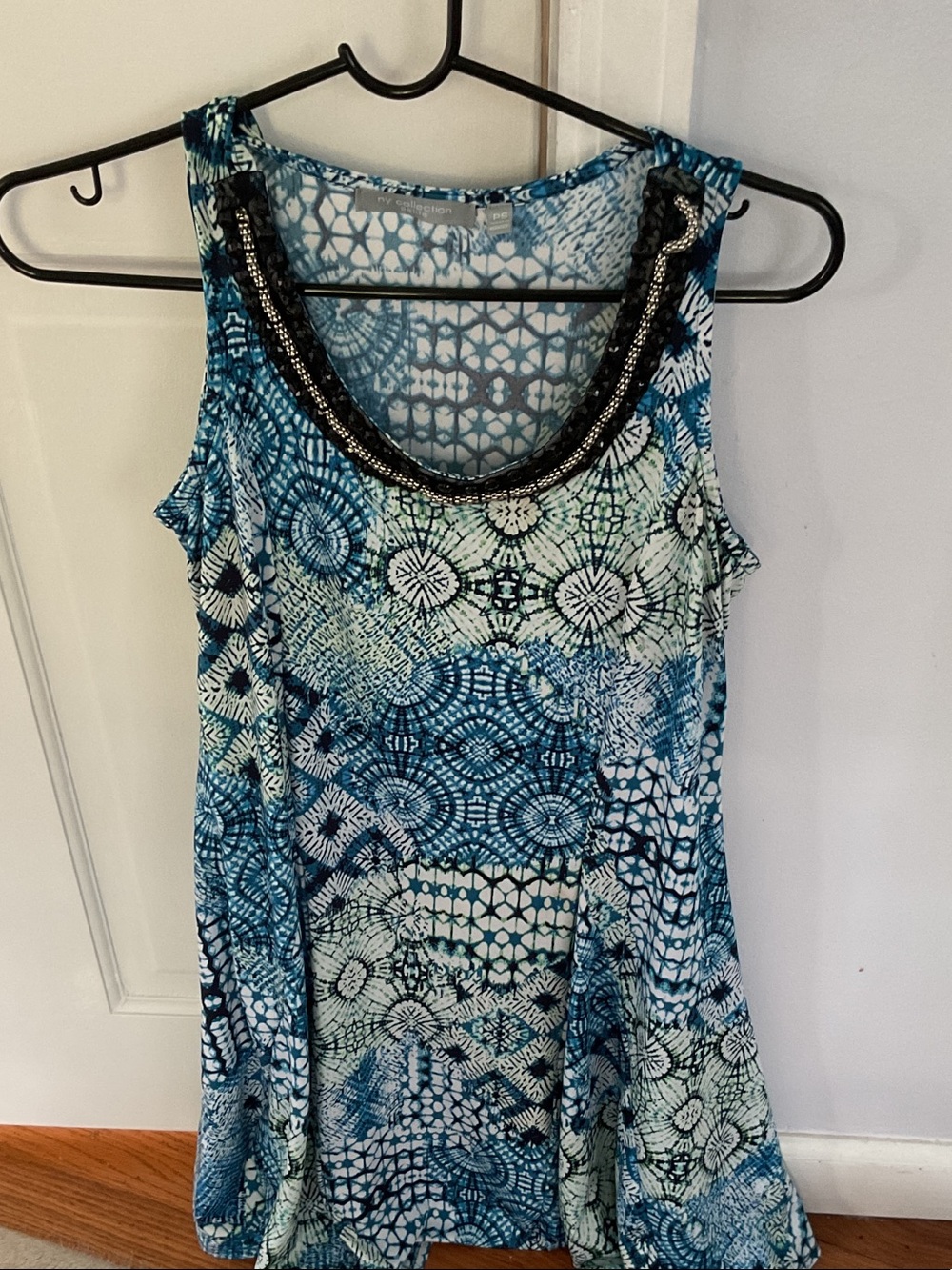 Beaded Scoop Neck Blue Patterned Dress